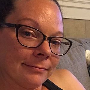 Meet your Posher, Vicky